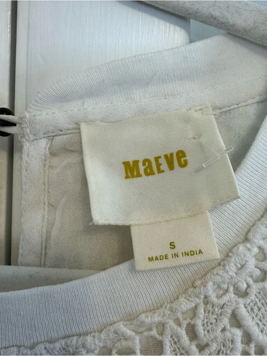 Maeve White Lace Tank with Multicolor Floral Embroidery - Picture 5 of 8